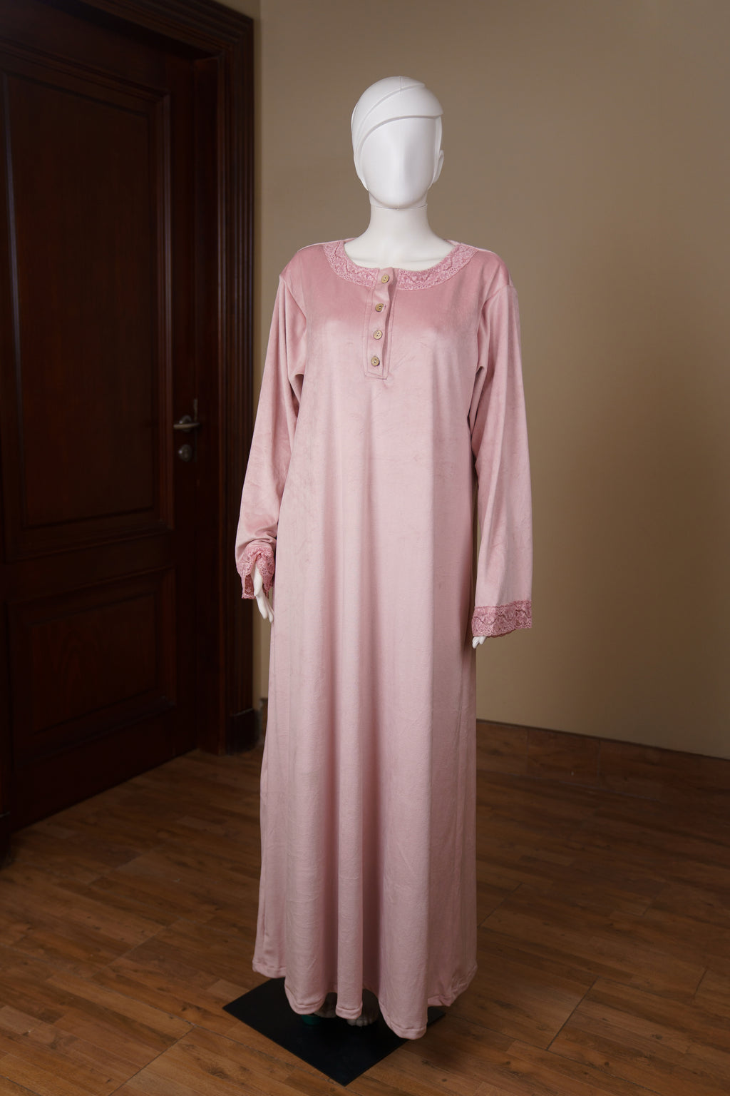 Queen Nightgown