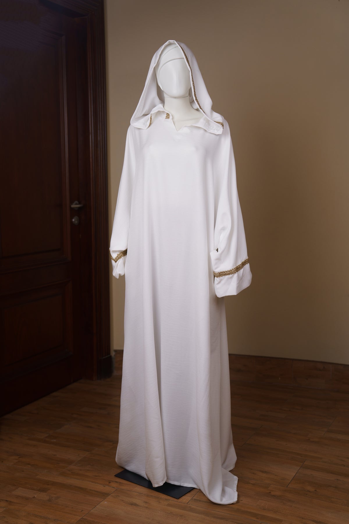 Omra Abaya