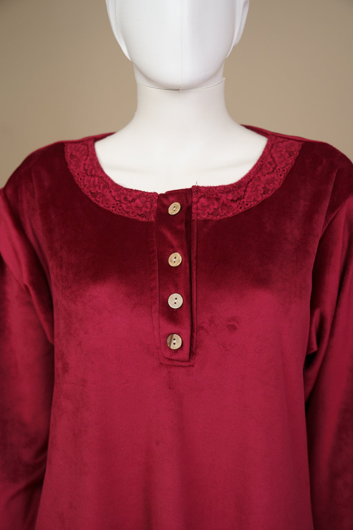 Queen Nightgown